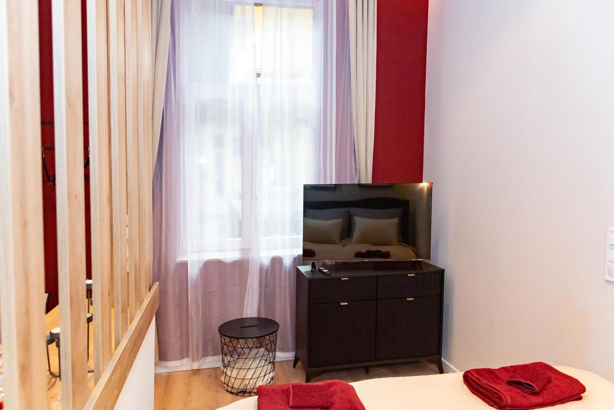 Monstera Apartman Boedapest Buitenkant foto
